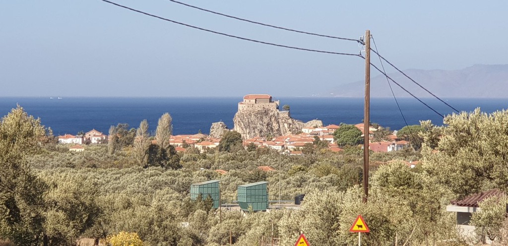 Οικόπεδο 23.700 τ.μ. πρός πώληση, Ν. Λέσβου, Λέσβος - Πέτρα