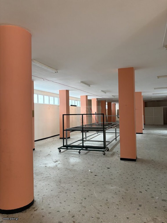 Κατάστημα 350 τ.μ. προς ενοικίαση, Πύργος Αθηνών
