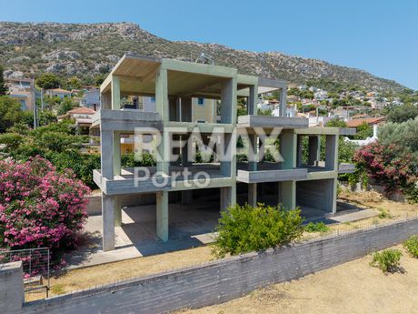 Apartment complex 422,26 sqm for sale
