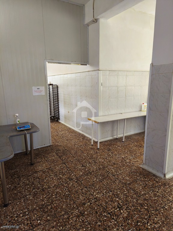 Κατάστημα 250 τ.μ. προς ενοικίαση, Τουρκοβούνια Κερατσινίου