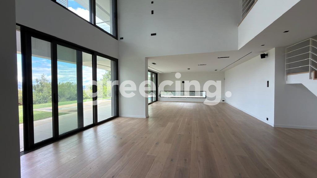 Μεζονέτα 316 τ.μ. πρός ενοικίαση, Αθήνα - Βόρεια Προάστια, Εκάλη
