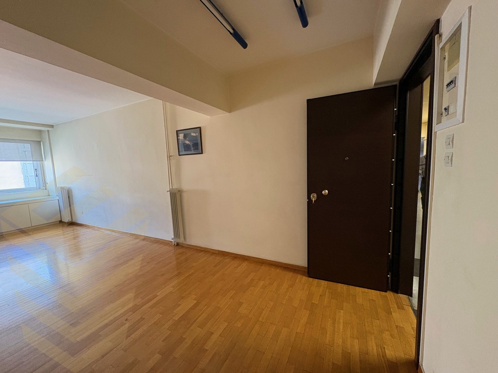 Office 33 sqm for sale, Athens - Center, Kentro
