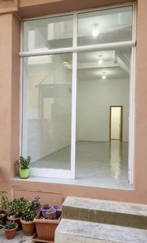 Office 45 sqm for rent