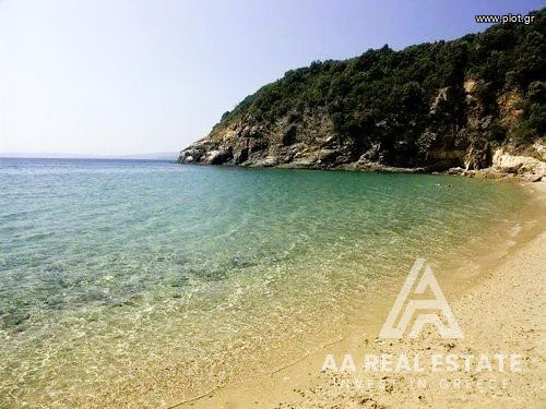 Αγροτεμάχια 33.500 τ.μ. πρός πώληση, Χαλκιδική, Σταγείρων - Ακάνθου