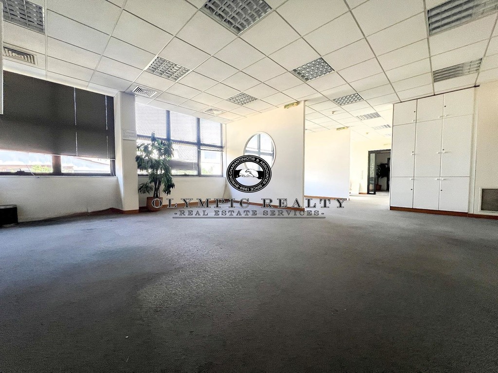 Επιχειρηματικό κτίριο 2.242 τ.μ. πρός πώληση, Αθήνα - Δυτικά Προάστια, Μεταμόρφωση