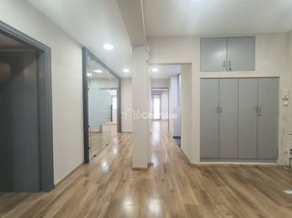 Office 102 sqm for rent