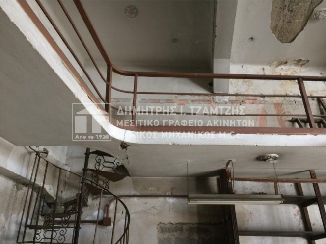 Επιχειρηματικό κτίριο 652 τ.μ. πρός πώληση, Μαγνησία, Βόλος
