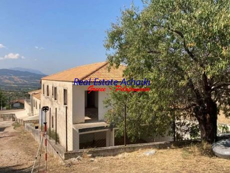 Κατάστημα 247 τ.μ. πρός πώληση