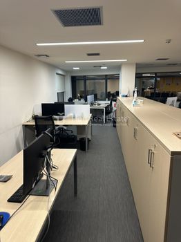Γραφείο 300 τ.μ. προς ενοικίαση