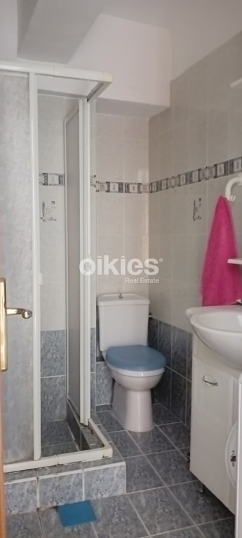 Studio / γκαρσονιέρα 40 τ.μ. προς ενοικίαση, Άνω Πόλη