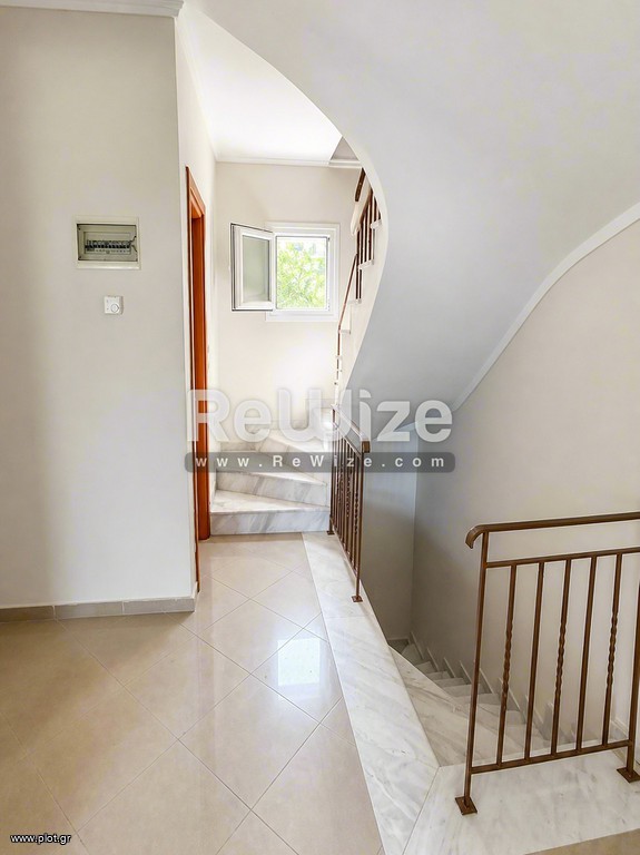 Μεζονέτα 180 τ.μ. προς ενοικίαση, Καρδιά Θέρμης