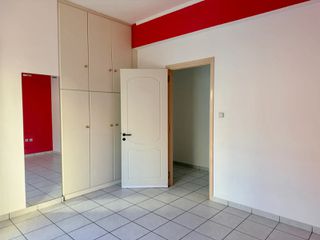 Διαμέρισμα 78 τ.μ. πρός ενοικίαση, Πειραιάς, Αγία Σοφία-thumb-8