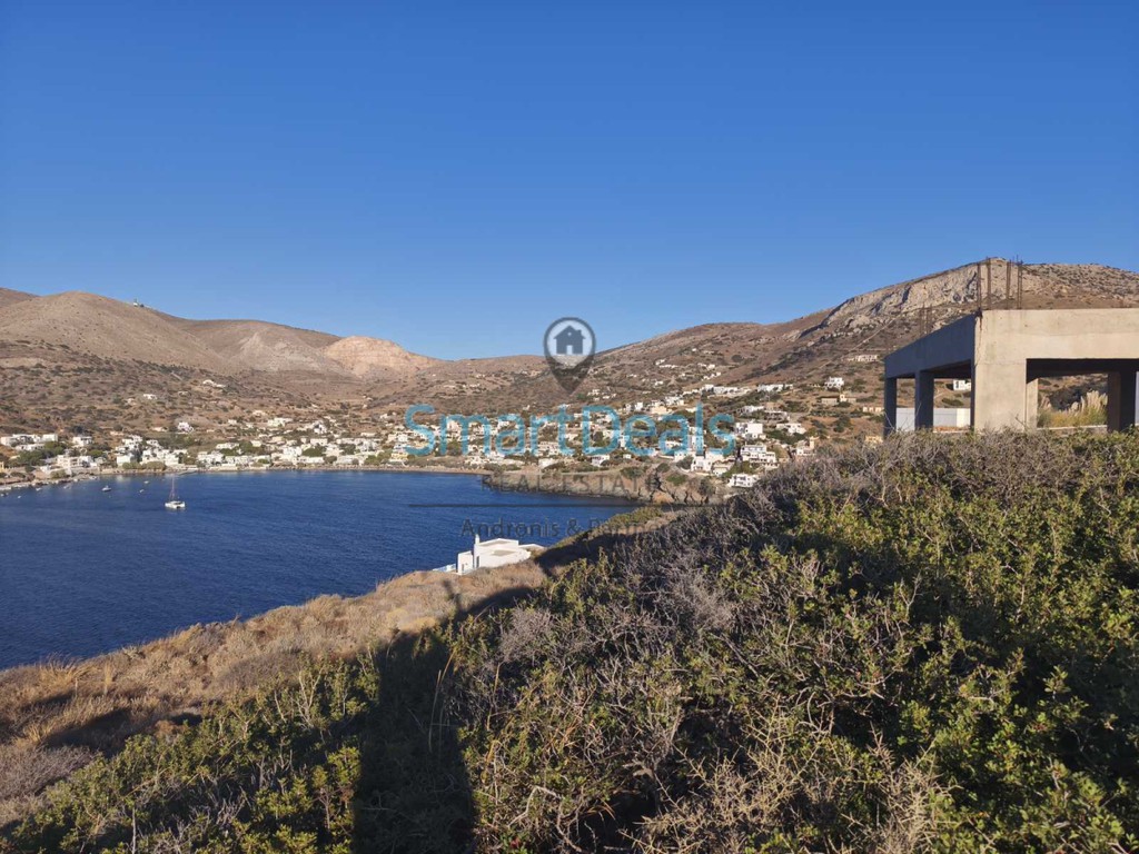 Οικόπεδο 4.600 τ.μ. προς πώληση, Άνω Σύρος