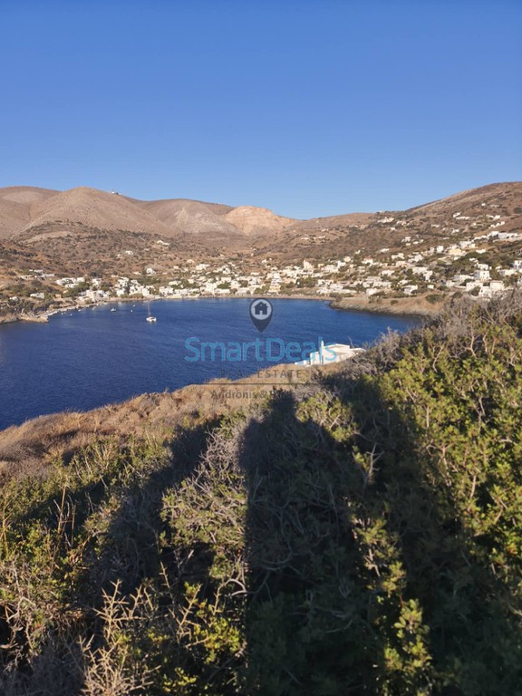Οικόπεδο 4.600 τ.μ. προς πώληση, Άνω Σύρος