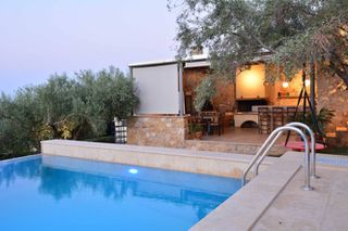 Συγκρότημα διαμερισμάτων 600 τ.μ. προς πώληση, Δροσιά Ανθηδώνος-thumb-15
