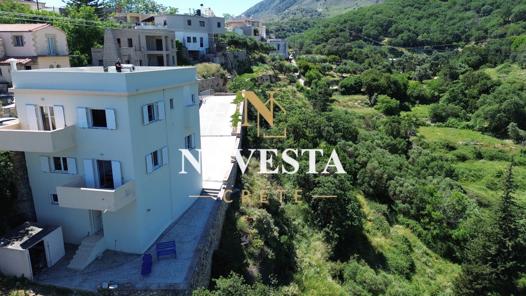 Μεζονέτα 218 τ.μ. πρός πώληση, Ν. Χανίων, Γεωργιούπολη