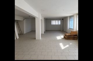Store 167 sqm for rent