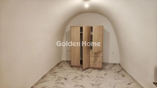 Συγκρότημα διαμερισμάτων 96 τ.μ. για ενοικίαση, Κυκλάδες, Σαντορίνη-thumb-15