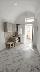 Συγκρότημα διαμερισμάτων 96 τ.μ. για ενοικίαση, Κυκλάδες, Σαντορίνη-thumb-4