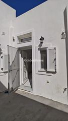 Συγκρότημα διαμερισμάτων 96 τ.μ. για ενοικίαση, Κυκλάδες, Σαντορίνη-thumb-1