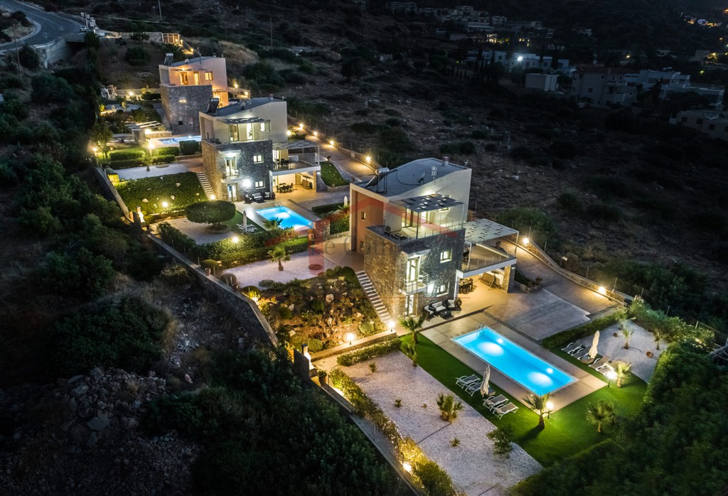 Συγκρότημα διαμερισμάτων 368 τ.μ. προς πώληση, Κέντρο Χερσονήσου