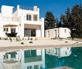 Βίλλα 225 τ.μ. για ενοικίαση
