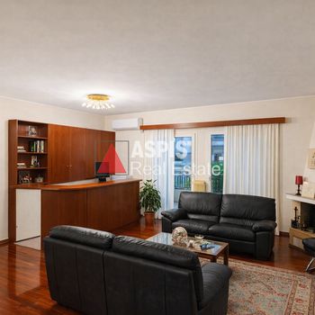 Office 102 sqm for rent