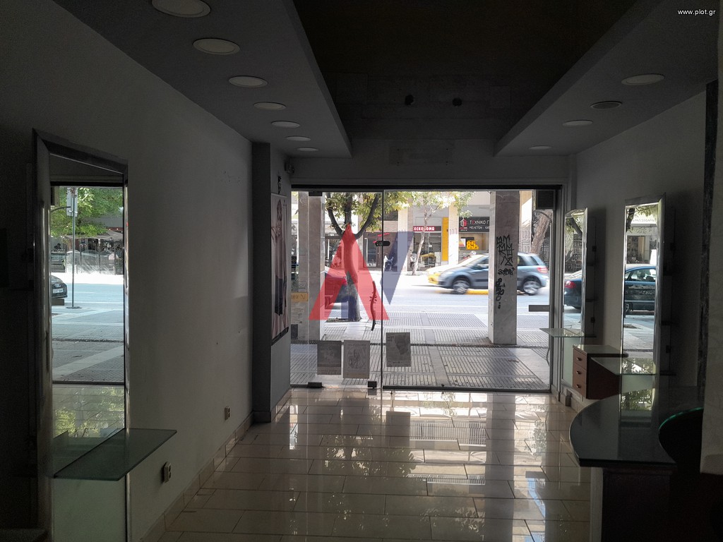 Κατάστημα 49 τ.μ. προς ενοικίαση, Μαρτίου