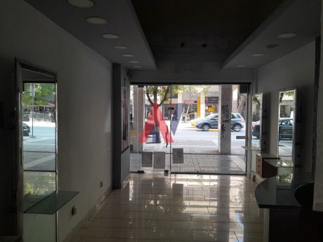 Store 49 sqm for rent