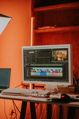 Social Media Manager & Video Editor – Αναλαμβάνω τη διαχείριση της online παρουσίας σας