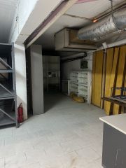 Κατάστημα 205 τ.μ. προς ενοικίαση, Μπότσαρη-thumb-8