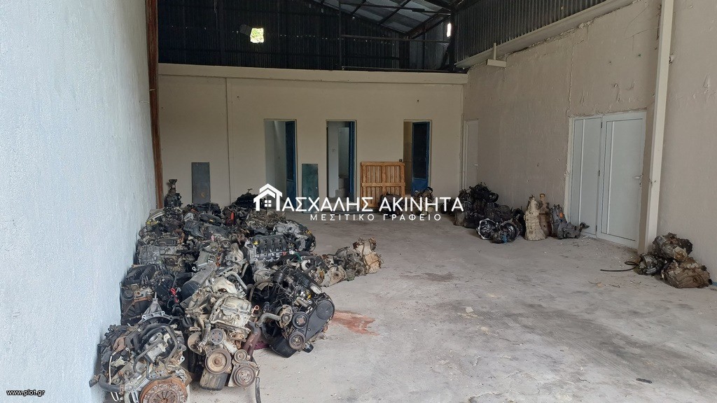 Επαγγελματικό 100 τ.μ. προς ενοικίαση, Αθάνατοι