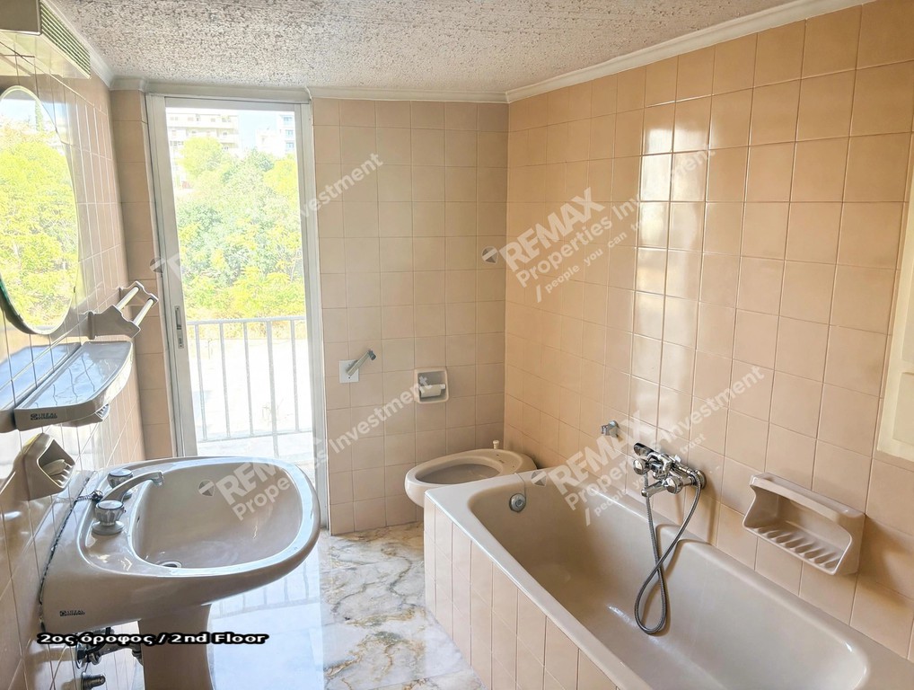 Επιχειρηματικό κτίριο 591 τ.μ. προς πώληση, Α' Νεκροταφείο