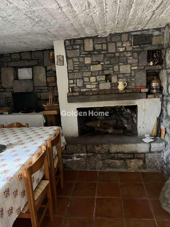 Μονοκατοικία 136 τ.μ. πρός ενοικίαση, Φωκίδα, Παρνασσός