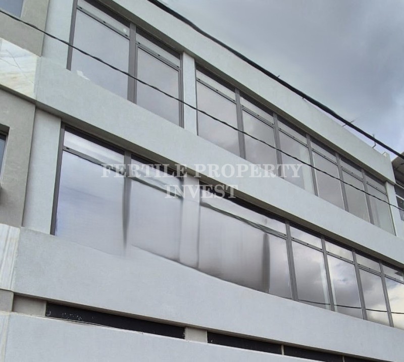 Επιχειρηματικό κτίριο 400 τ.μ. πρός πώληση, Πειραιάς - Προάστια, Πέραμα