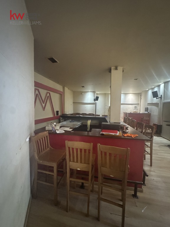 Κατάστημα 90 τ.μ. προς ενοικίαση, Πολίχνη