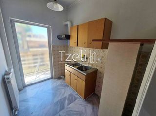 Studio / γκαρσονιέρα 30 τ.μ. για πώληση, Αχαΐα, Πάτρα-thumb-9