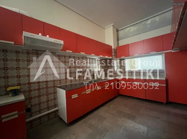 Διαμέρισμα 120 τ.μ. πρός ενοικίαση, Πειραιάς - Προάστια, Νίκαια