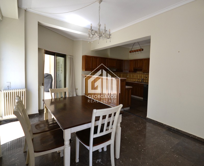 Διαμέρισμα 220 τ.μ. πρός ενοικίαση, Αθήνα - Βόρεια Προάστια, Μαρούσι