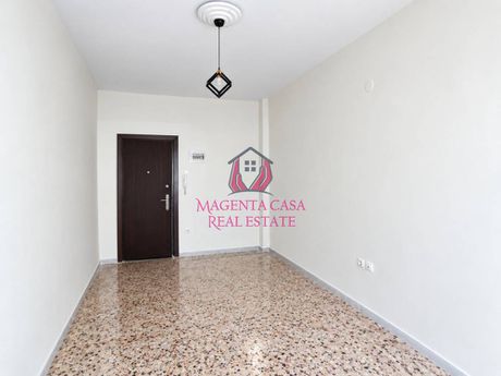 Γραφείο 16 τ.μ. πρός ενοικίαση
