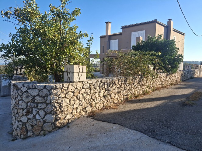 Βίλλα 280 τ.μ. πρός πώληση, Ν. Κεφαλονιάς, Κεφαλονιά