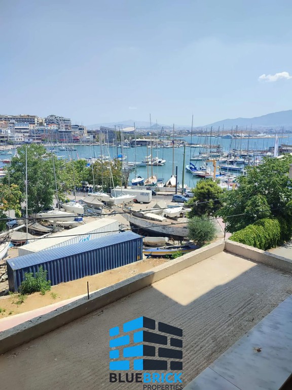 Διαμέρισμα 136 τ.μ. προς πώληση, Μικρολίμανο Πειραιά