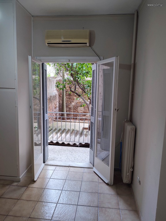 Studio / γκαρσονιέρα 30 τ.μ. προς ενοικίαση, Κέντρο Ζωγράφου