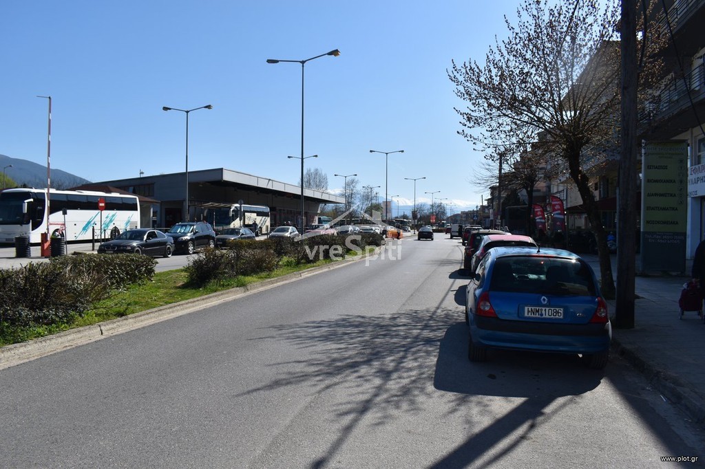 Κατάστημα 210 τ.μ. προς ενοικίαση, Ιωάννινα