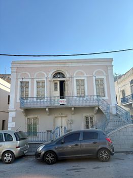 Detached home 220 sqm for sale