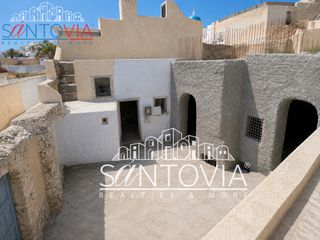 Συγκρότημα διαμερισμάτων 170,69 τ.μ. προς πώληση, Κυκλάδες, Σαντορίνη-thumb-2