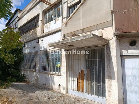 Οικόπεδο 1.300 τ.μ. προς πώληση