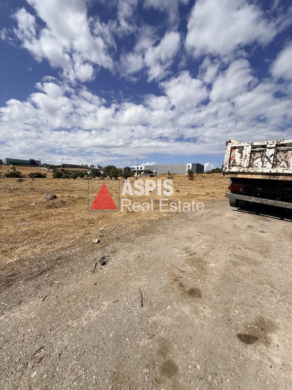 Οικόπεδο 2.180 τ.μ. προς ενοικίαση, Αττική - Υπόλοιπο, Κερατέα