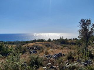 Land plot 2.150 sqm for sale