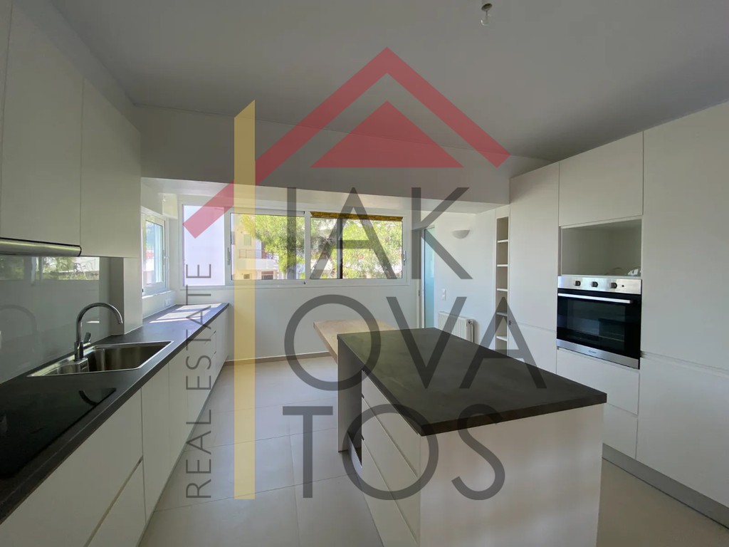 Διαμέρισμα 140 τ.μ. πρός ενοικίαση, Αθήνα - Νότια Προάστια, Βούλα